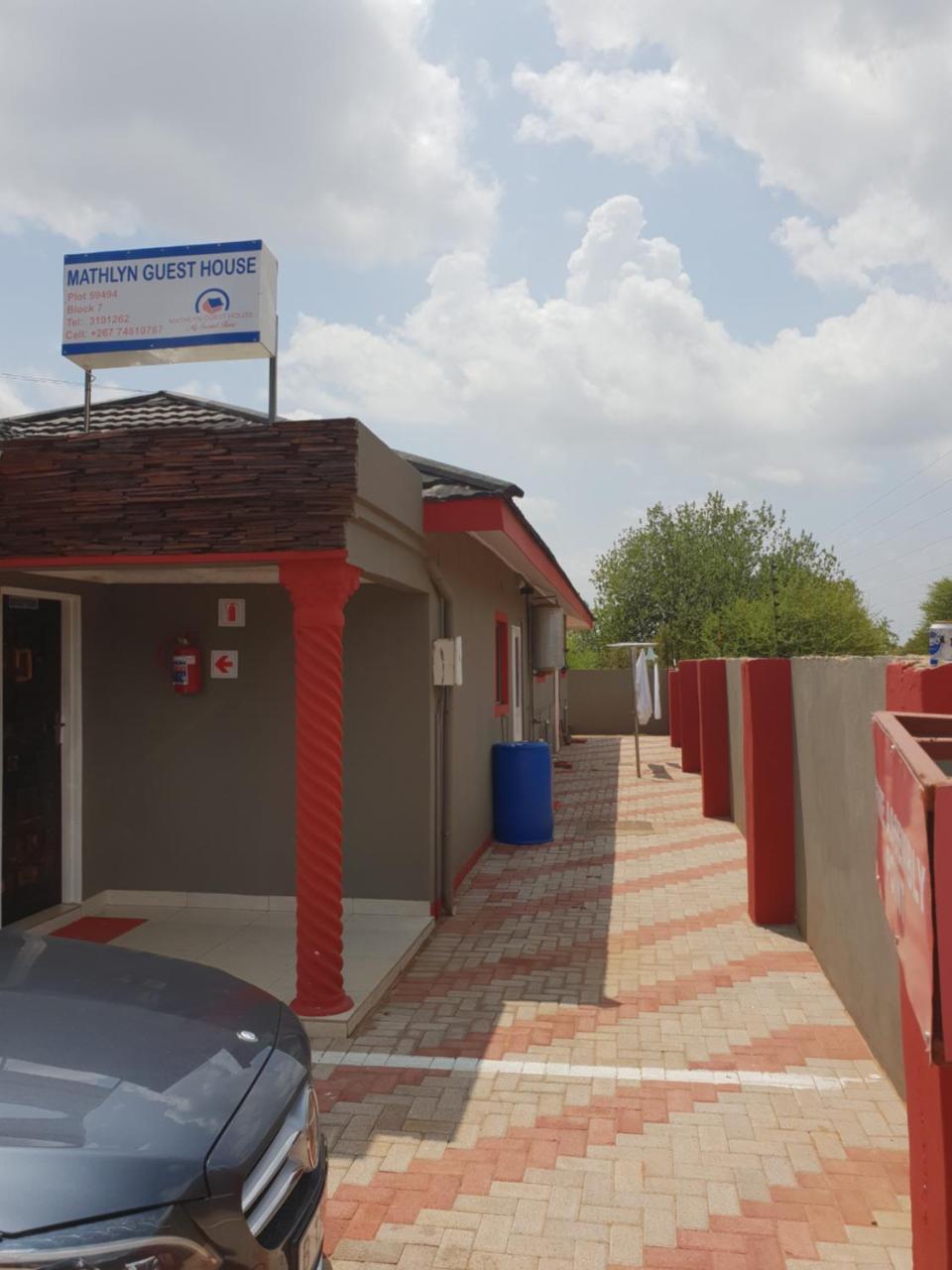 Mathlyn Guesthouse Gaborone Exterior photo