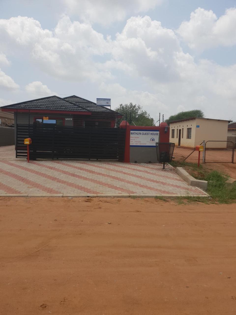 Mathlyn Guesthouse Gaborone Exterior photo